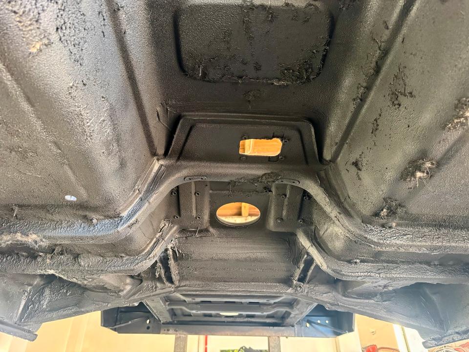 Mercedes G Class Cabriolet W460 Body Shell A4606002905 - Image 8