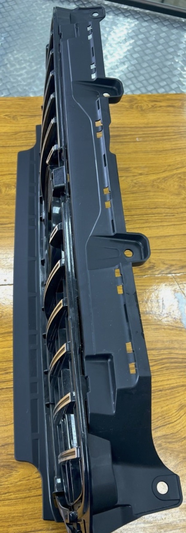 Mercedes G63 AMG W464 Front Grill - Image 4