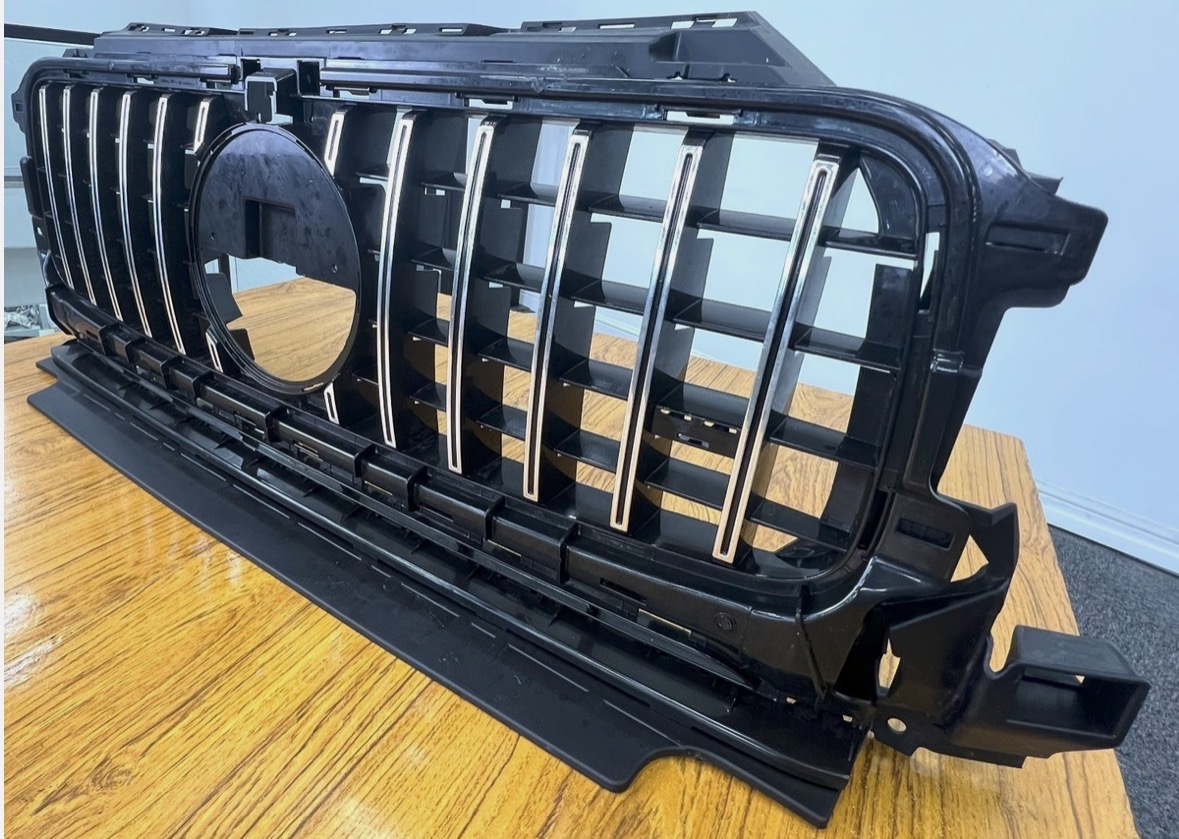 Mercedes G63 AMG W464 Front Grill - Image 6